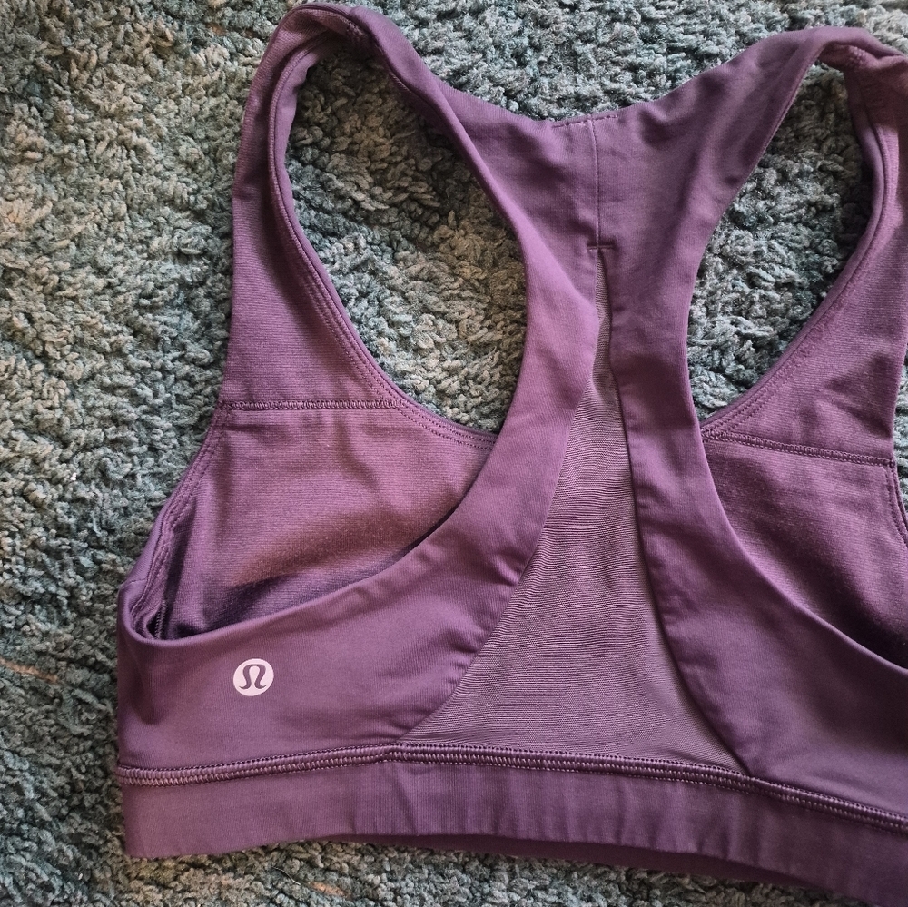 Lululemon Burgubdy Purple Sports Bra 4 - Picture 5 of 9